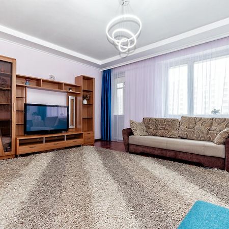 Апартаменты 2Day Apart У Байтерека Astaná Exterior foto
