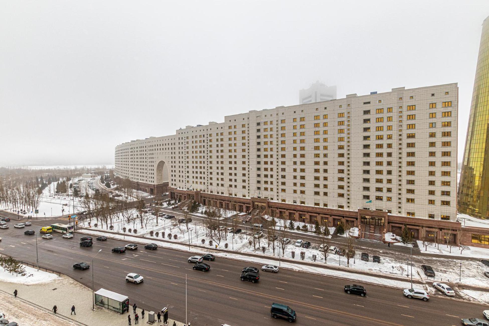 Апартаменты 2Day Apart У Байтерека Astaná Exterior foto